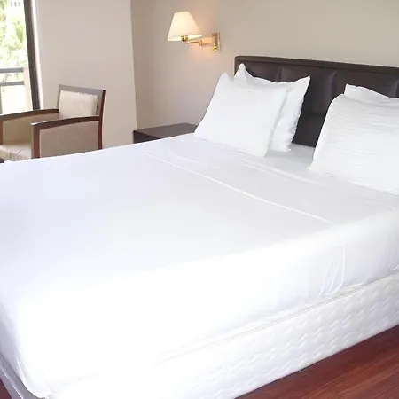 Devon Hotel-2